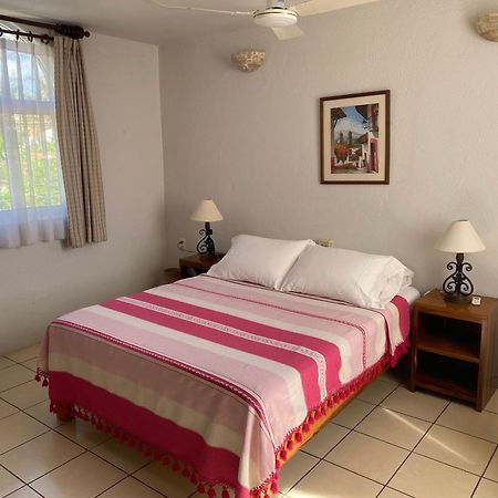 Zandoyo Bed & Breakfast Puerto Escondido  Dış mekan fotoğraf